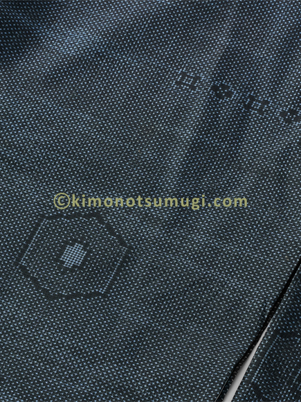 dark blue Ohshima tsumugi wa_001_02