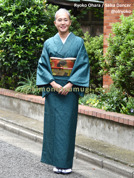 >blue green Ohshima tsumugi The model is Ryoko Ohara [Salsa Dancer] 